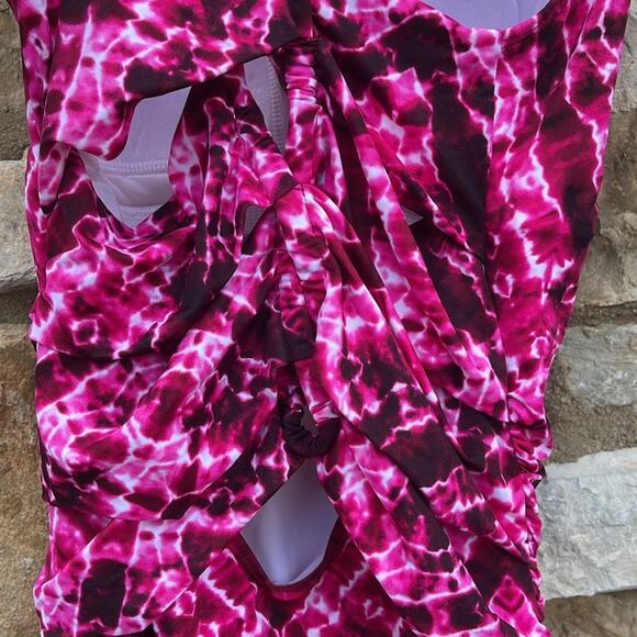 Coastal Blue Pink and Black One-Piece Swimsuit size large NWOT - Picture 6 of 8